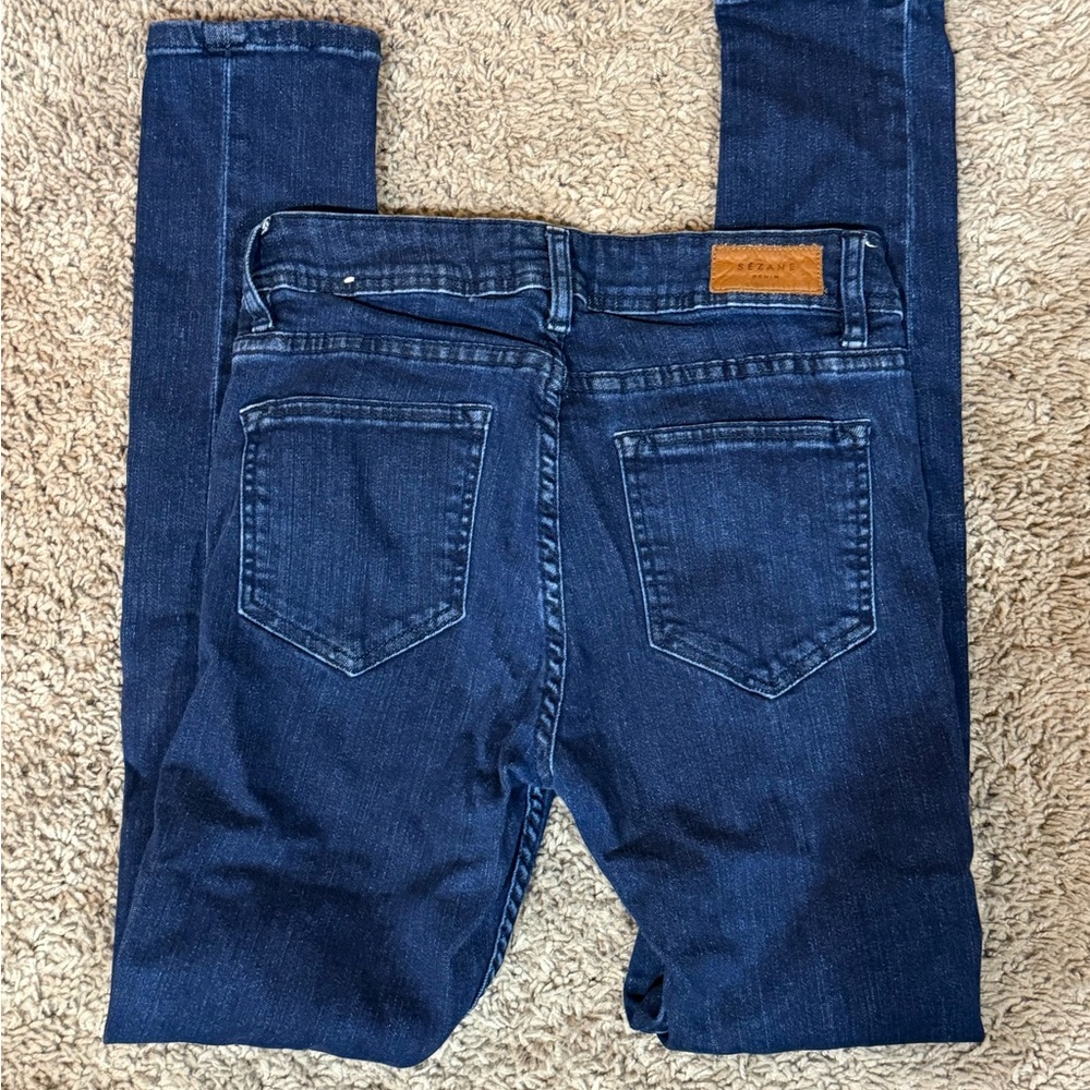 High-Rise Skinny Jeans in Dark Blue - Picture 3 of 9